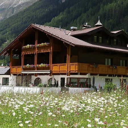 Ferienhaus Brigitte Längenfeld Szoba fotó
