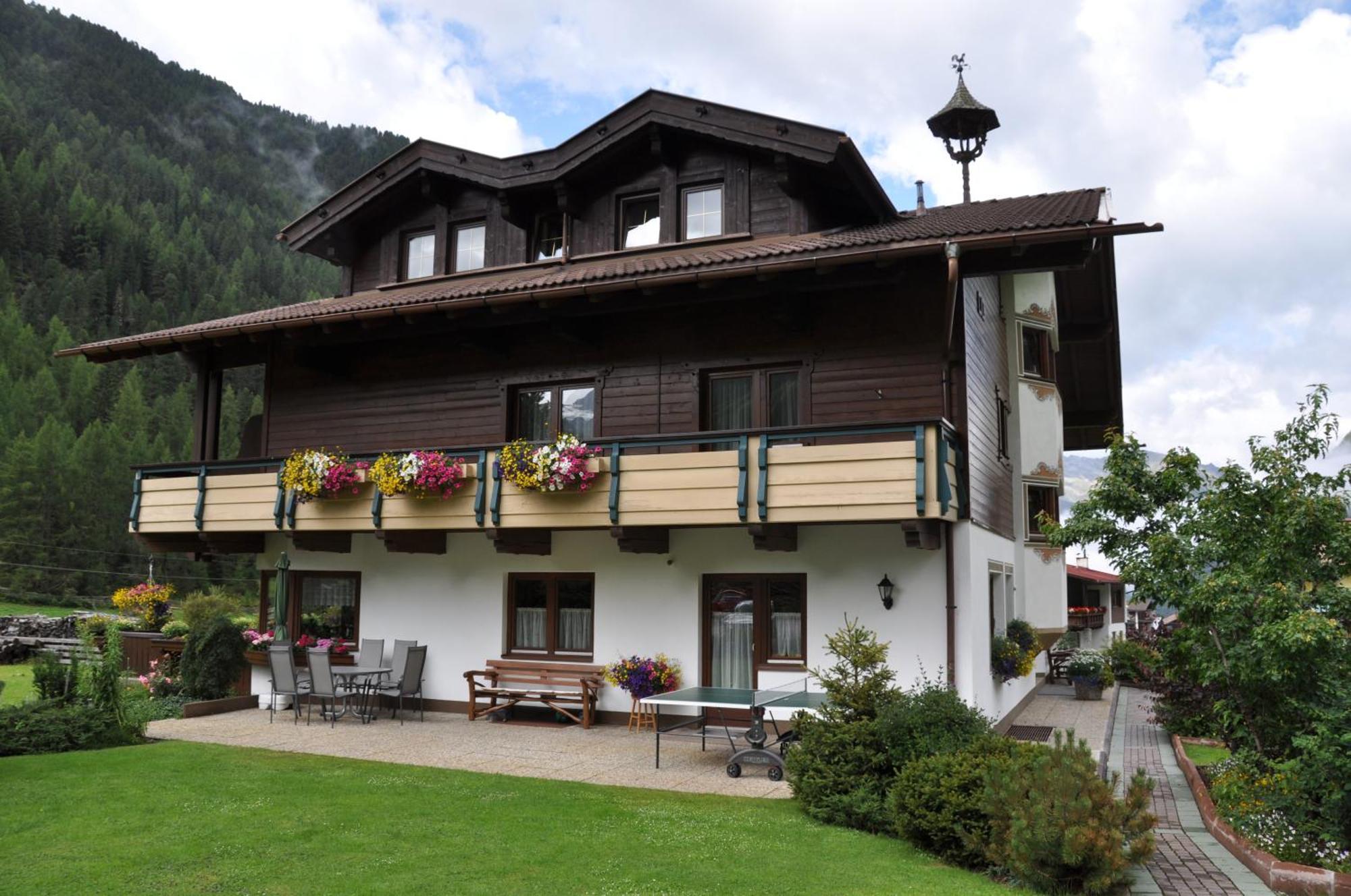 Ferienhaus Brigitte Längenfeld Kültér fotó